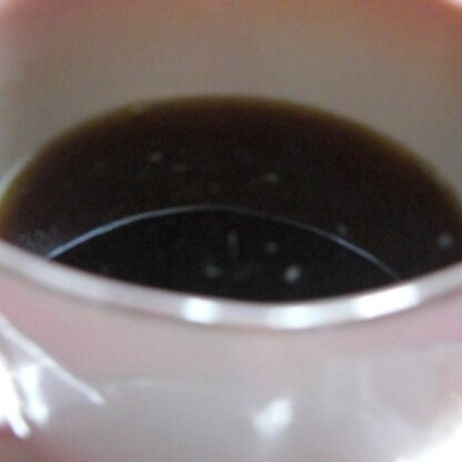 急に寒くなり、今朝このコーヒーを作って飲みました。
いつもインスタントコーヒーなのですが、美味しくいただいています。